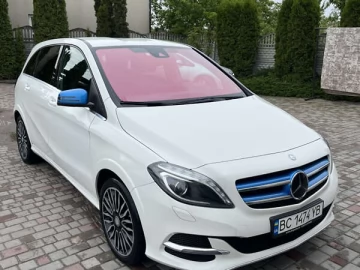 Авто Mercedes B-Class 2015 № 7707896