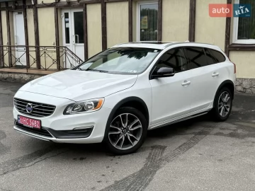 Авто Volvo V60 Cross Country 2016 № 7707922