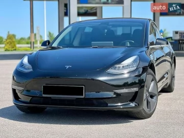Авто Tesla Model 3 2018 № 7707928