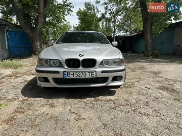 Авто BMW 5 Series 2001 № 7708014