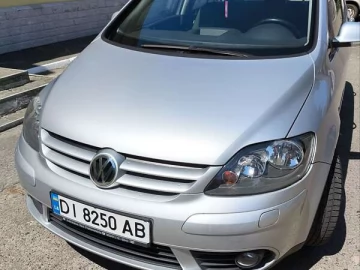 Авто Volkswagen Golf Plus 2006 № 7708033