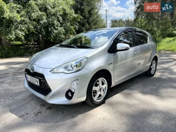 Авто Toyota Aqua 2015 № 7708061