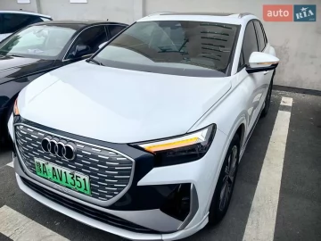 Авто Audi Q4 E-Tron 2023 № 7708127
