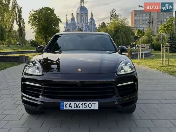 Авто Porsche Cayenne 2020 № 7708152