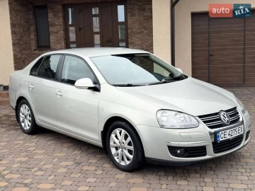 Авто Volkswagen Jetta 2010 № 7708189