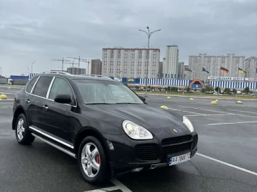 Авто Porsche Cayenne 2005 № 7708191