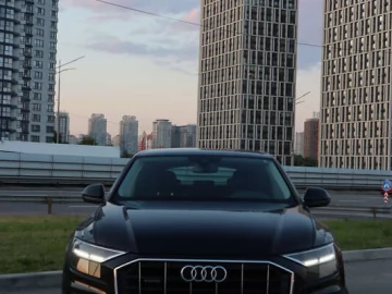 Авто Audi Q8 2020 № 7708273