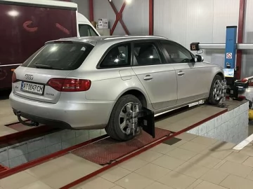 Авто Audi A4 2009 № 7708419