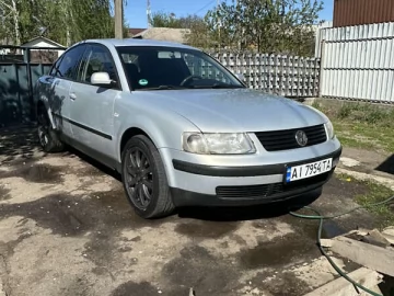 Авто Volkswagen Passat 2000 № 7708559