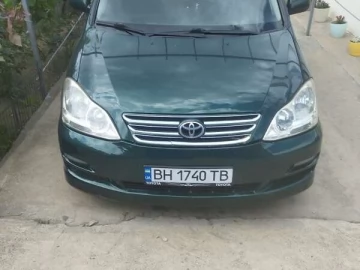 Авто Toyota Avensis Verso 2004 № 7708567