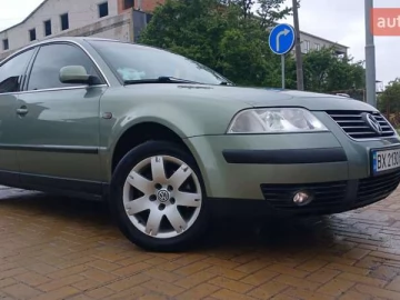 Авто Volkswagen Passat 2001 № 7708575