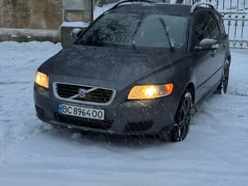 Авто Volvo V50 2007 № 7708584