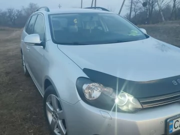 Авто Volkswagen Golf 2010 № 7708624