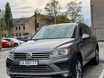 Авто Volkswagen Touareg 2015 № 7708740