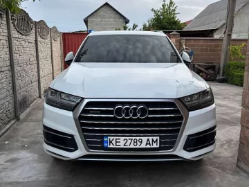 Авто Audi Q7 2015 № 7708746
