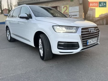 Авто Audi Q7 2019 № 7708750