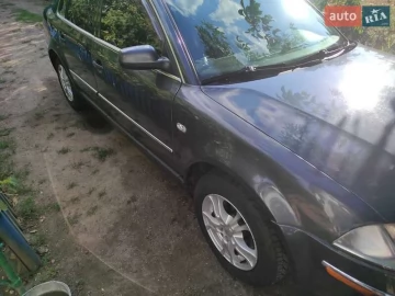 Авто Volkswagen Passat 2004 № 7708827