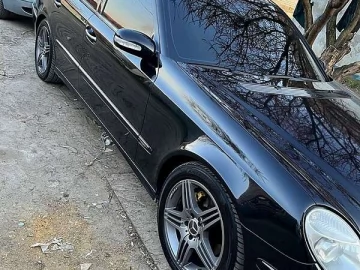 Авто Mercedes E-Class 2004 № 7708893