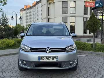Авто Volkswagen Touran 2010 № 7708944