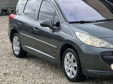 Авто Peugeot 207 2009 № 7709093