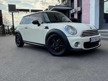 Авто MINI Hatch 2013 № 7709176