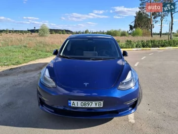Авто Tesla Model 3 2022 № 7709192