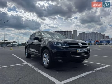 Авто Volkswagen Touareg 2014 № 7709229