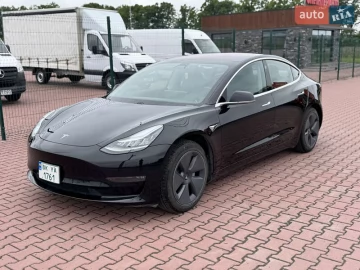 Авто Tesla Model 3 2018 № 7709304