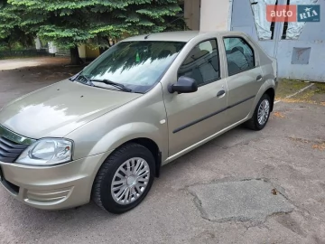Авто Renault Logan 2010 № 7709334