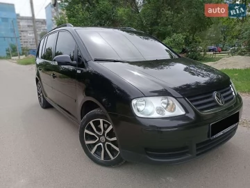 Авто Volkswagen Touran 2006 № 7709363