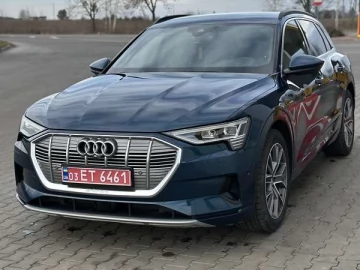 Авто Audi E-Tron 2019 № 7709574