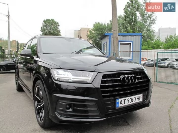 Авто Audi Q7 2015 № 7709689
