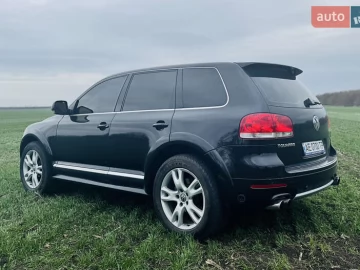 Авто Volkswagen Touareg 2005 № 7709748