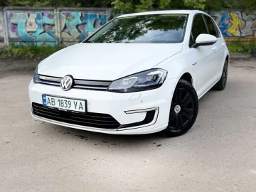 Авто Volkswagen E-Golf 2017 № 7709749