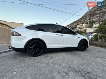 Авто Tesla Model X 2017 № 7709787