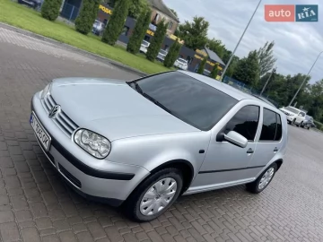 Авто Volkswagen Golf 2002 № 7709824