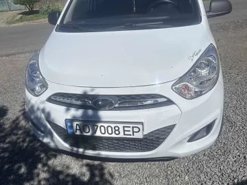 Авто Hyundai I10 2013 № 7709834