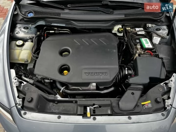 Авто Volvo V50 2011 № 7709853