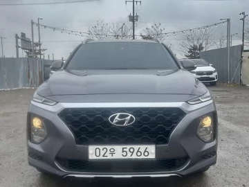 Авто Hyundai Santa Fe 2018 № 7709883