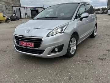 Авто Peugeot 5008 2015 № 7709957
