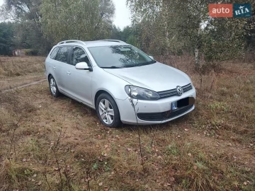 Авто Volkswagen Golf 2010 № 7710097