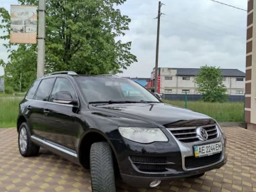 Авто Volkswagen Touareg 2007 № 7710102