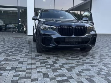 Авто BMW X5 2022 № 7710196