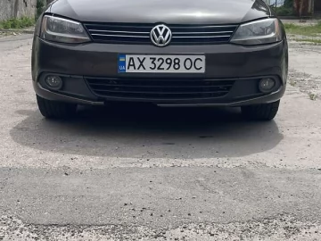 Авто Volkswagen Jetta 2012 № 7710259