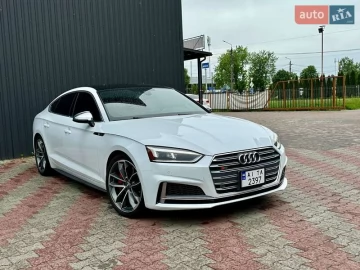 Авто Audi S5 2017 № 7710359