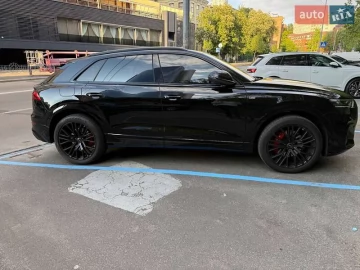 Авто Audi Q8 2025 № 7710370