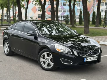 Авто Volvo S60 2012 № 7710454
