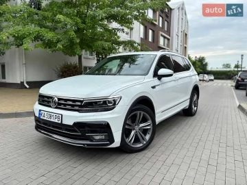 Авто Volkswagen Tiguan 2020 № 7710558