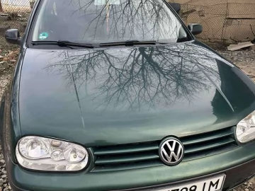 Авто Volkswagen Golf 2000 № 7710598