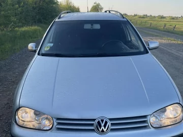 Авто Volkswagen Golf 2000 № 7710604